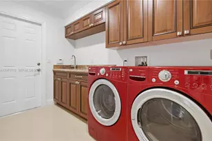 360 NE Coconut Circle, Weston, FL 33326 - Photo 41
