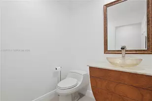 360 NE Coconut Circle, Weston, FL 33326 - Photo 27