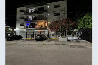 444 SW 4th St #402, Miami, FL 33130 - Photo 35