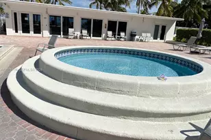 5005 Collins Ave, Miami Beach, FL 33140 - Photo 27