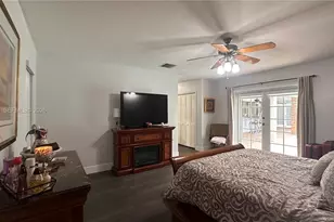 18921 W Oakmont Dr, Hialeah, FL 33015 - Photo 25