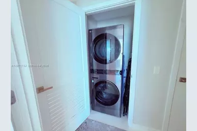 1080 Brickell Ave #3600, Miami, FL 33131 - Photo 23