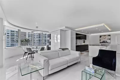 5555 Collins Ave #5A, Miami Beach, FL 33140 - Photo 7