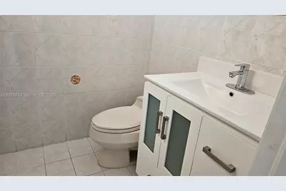 6758 NW 182nd St #101, Hialeah, FL 33015 - Photo 9