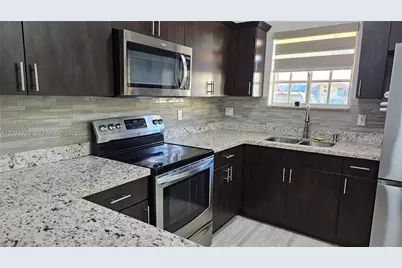 6758 NW 182nd St #101, Hialeah, FL 33015 - Photo 5