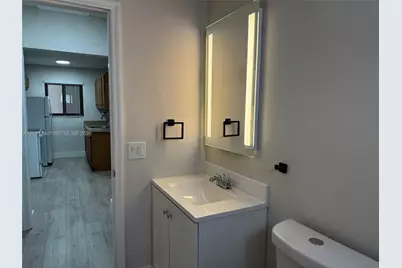 1330 W 29th St #36, Hialeah, FL 33012 - Photo 11