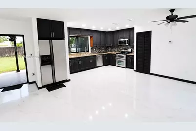 504 NW 23rd St, Homestead, FL 33030 - Photo 11
