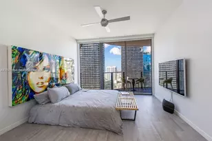 1000 Brickell Plaza, Miami, FL 33131 - Photo 3