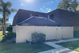 6902 69th Way, West Palm Beach, FL 33407 - Photo 1