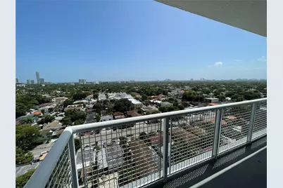 900 SW 8th St #1503, Miami, FL 33130 - Photo 15