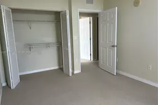 900 SW 8th St, Miami, FL 33130 - Photo 7