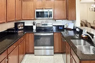 12444 Emerald Creek Ct, Plantation, FL 33325 - Photo 13