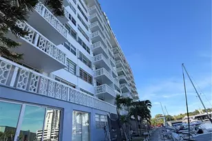 13155 Ixora Ct, North Miami, FL 33181 - Photo 7