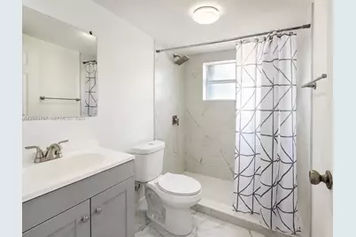 6605 W 26th Dr #24-18, Hialeah, FL 33016 - Photo 5