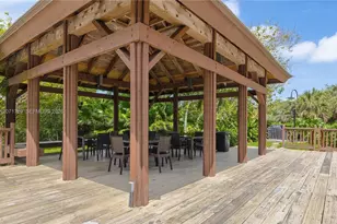 1000 Quayside Terrace, Miami, FL 33138 - Photo 43