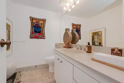 1000 Quayside Terrace #1901, Miami, FL 33138 - Photo 17