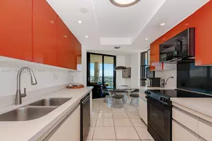 1000 Quayside Terrace, Miami, FL 33138 - Photo 7