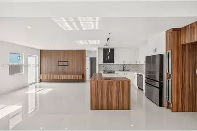 2180 SW 20th St, Miami, FL 33145 - Photo 13