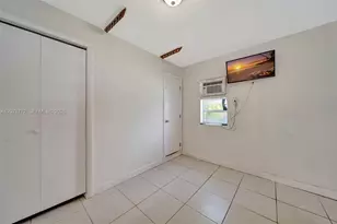 3431 SW 25th St, Miami, FL 33133 - Photo 49