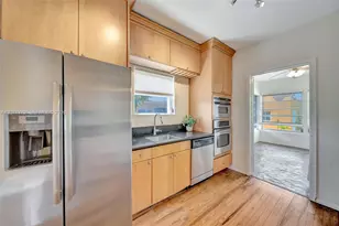 3431 SW 25th St, Miami, FL 33133 - Photo 13