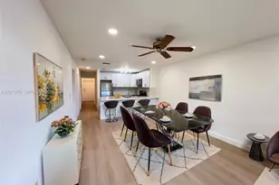 15665 SW 82nd Cir Ln, Miami, FL 33193 - Photo 1