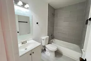 15665 SW 82nd Cir Ln, Miami, FL 33193 - Photo 21