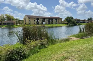 15665 SW 82nd Cir Ln, Miami, FL 33193 - Photo 33
