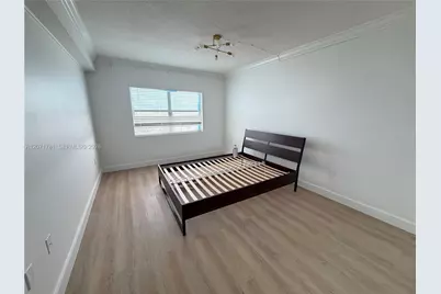 400 Kings Point Dr #604, Sunny Isles Beach, FL 33160 - Photo 7