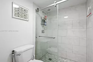 17890 W Dixie Hwy, North Miami Beach, FL 33160 - Photo 23