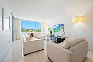 17890 W Dixie Hwy, North Miami Beach, FL 33160 - Photo 9