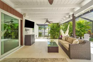 8520 SW 151st St, Palmetto Bay, FL 33158 - Photo 27