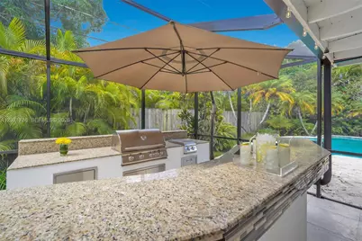 8520 SW 151st Street, Palmetto Bay, FL 33158 - Photo 31