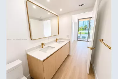 90 NE 32nd St #709, Miami, FL 33127 - Photo 9