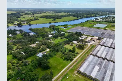 20101 Wagner Ave, Other City - In The State Of Florida, FL 33920 - Photo 13