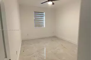 9260 W 35th Ln, Hialeah, FL 33018 - Photo 11
