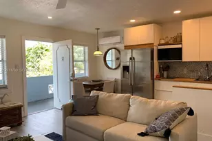 1860 Venice Park Dr, North Miami, FL 33181 - Photo 11