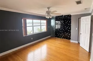 2561 W 60th Pl, Hialeah, FL 33016 - Photo 15
