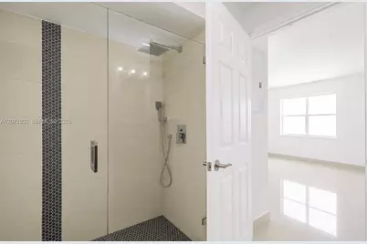 2561 W 60th Pl #102-1, Hialeah, FL 33016 - Photo 9