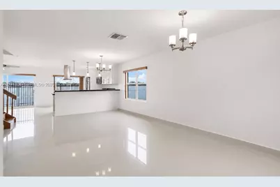 2561 W 60th Pl #102-1, Hialeah, FL 33016 - Photo 3