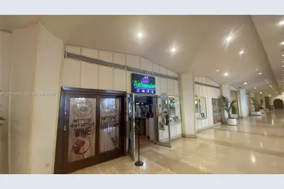 999 Brickell Bay Dr #809, Miami, FL 33131 - Photo 29