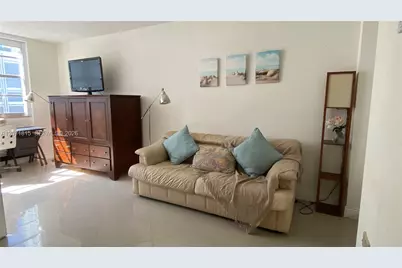 999 Brickell Bay Dr #809, Miami, FL 33131 - Photo 5