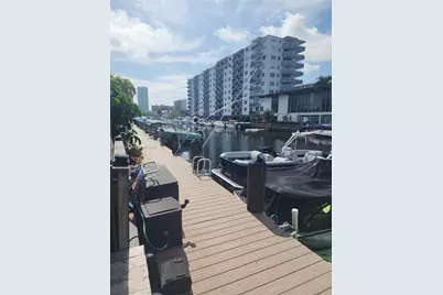 3600 NE 167th St #19, North Miami Beach, FL 33160 - Photo 7