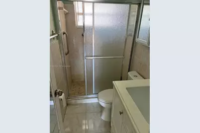 6101 Rodman St #2, Hollywood, FL 33023 - Photo 9