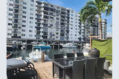 3600 NE 167th St #19, North Miami Beach, FL 33160 - Photo 3