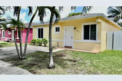 1615 SW 3rd Ct, Homestead, FL 33030 - Photo 1
