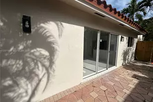 5768 NW 98 Pl, Doral, FL 33178 - Photo 13