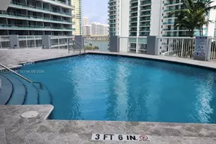 170 SE 14th St, Miami, FL 33131 - Photo 33