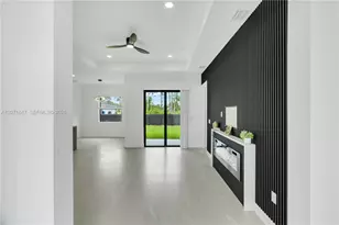 1047 Merry St, Lehigh Acres, FL 33974 - Photo 3