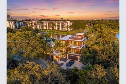 1030 SW 14th Ter, Fort Lauderdale, FL 33312 - Photo 3