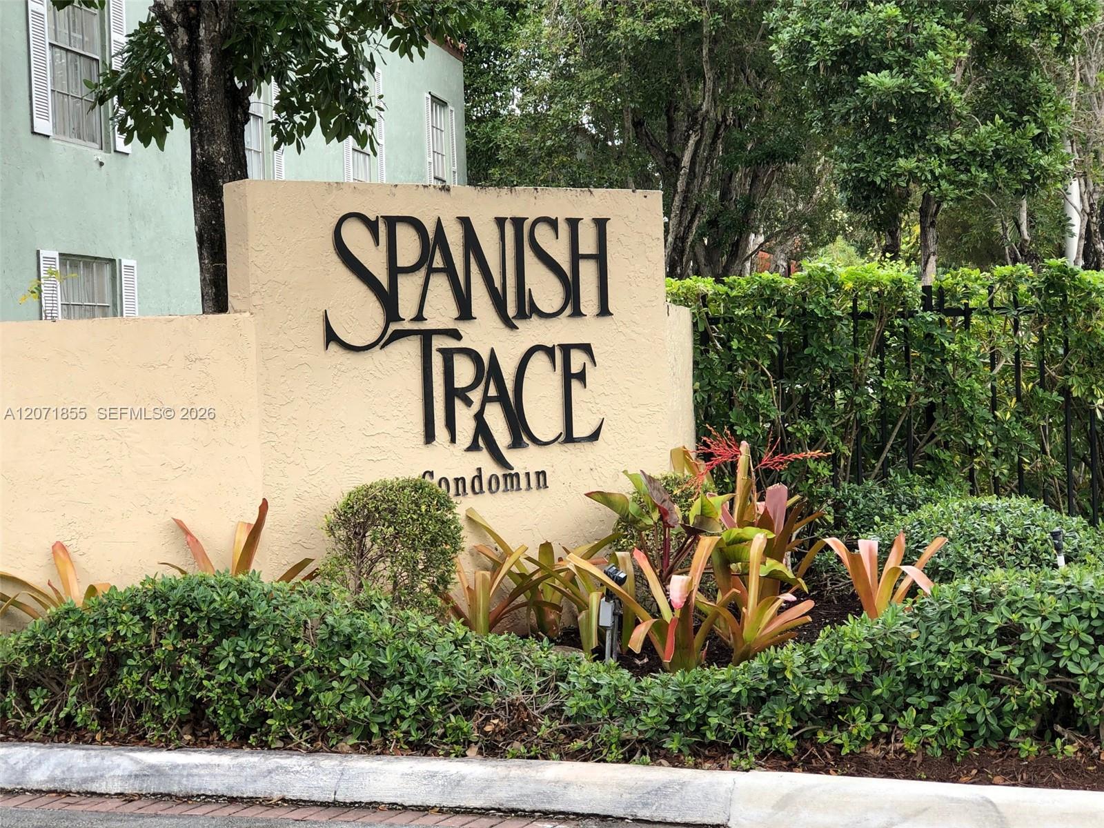 10740 N Kendall Dr #L-14 - 10740 N Kendall Dr #L-14, Miami, FL 33176 Luxury Property | Jose Angel Pina